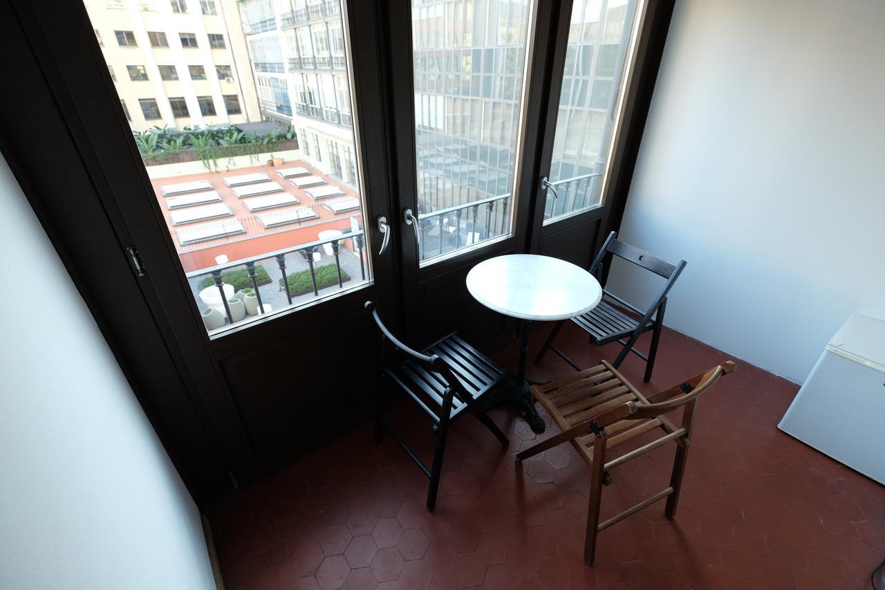 Lenin Hostel Barcelona Eksteriør billede
