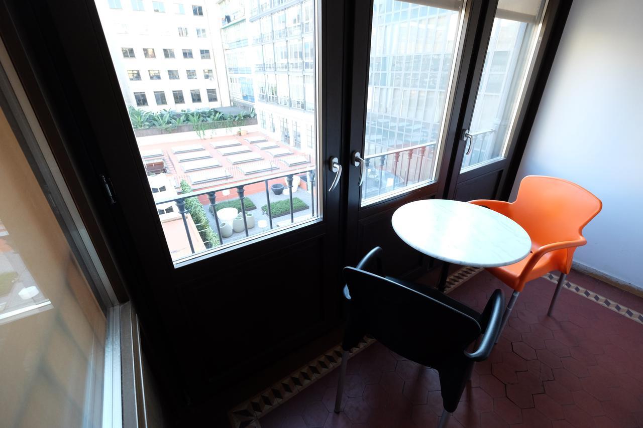 Lenin Hostel Barcelona Eksteriør billede