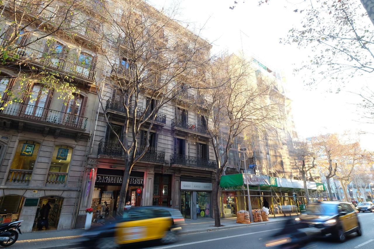 Lenin Hostel Barcelona Eksteriør billede